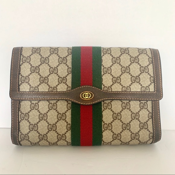 🔴SOLD🔴Gucci clutch - Picture 6 of 14
